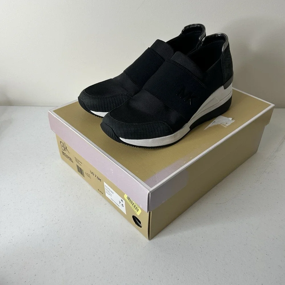 Michael Kors Women's 7.5 Felix Trainer Wedge Tech Canvas Sneakers Black